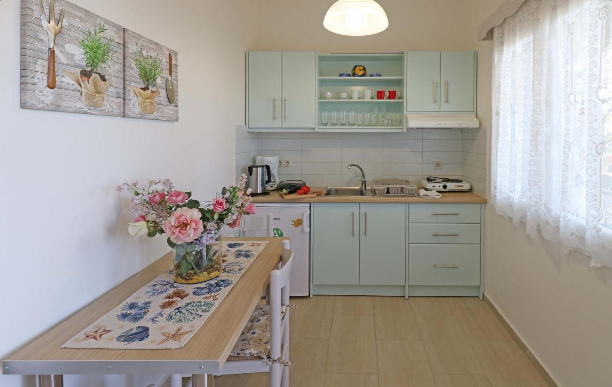 Angela Beach Apartments Votsalakia  Екстериор снимка